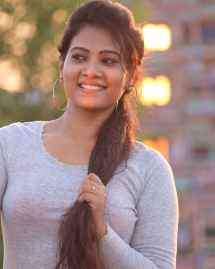 divya
