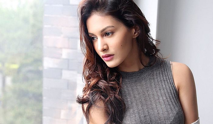 amyradastur