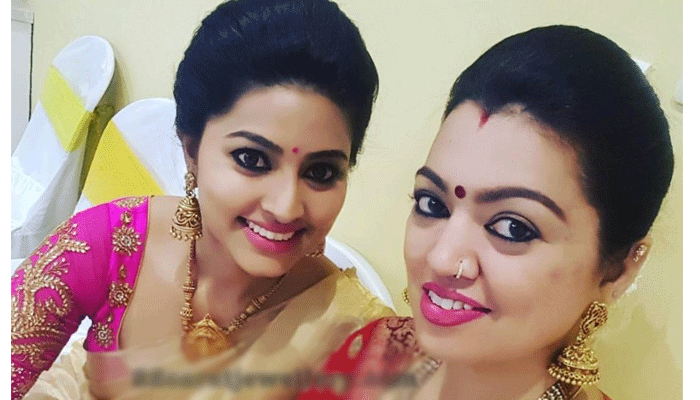 sneha-and-sister