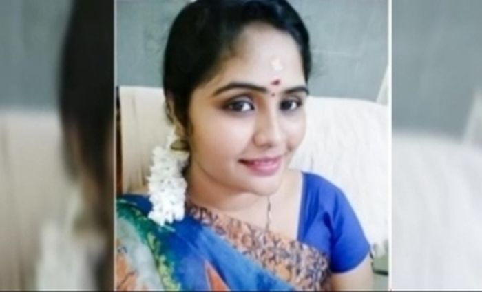 thievamagal-serial-actress