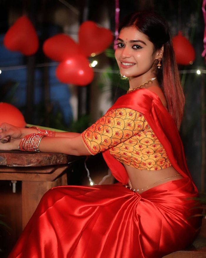 dharsha gupta