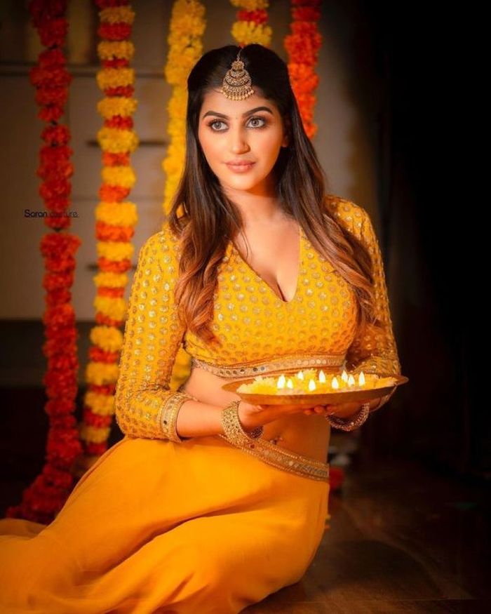 yasika anand