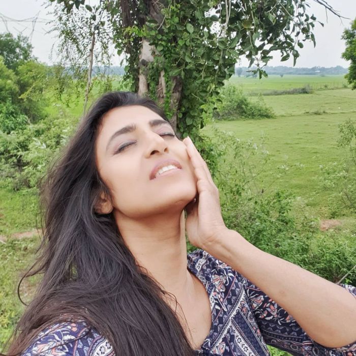 actresskasthuri