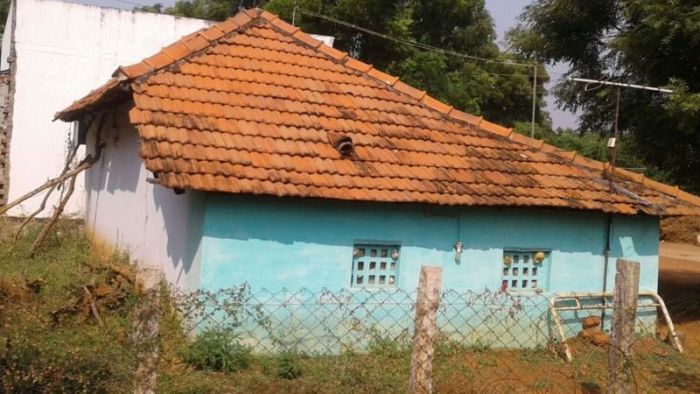 karuthaayi-1