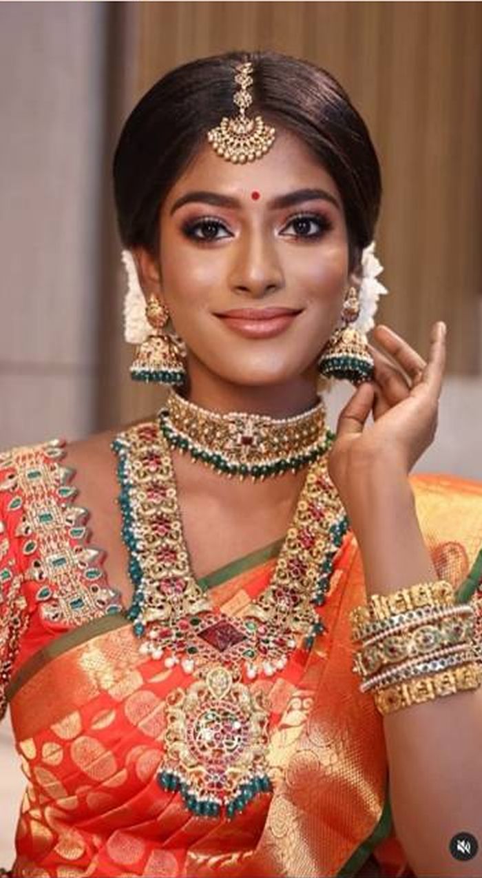 vinusha dvi