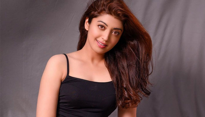 pranitha-3