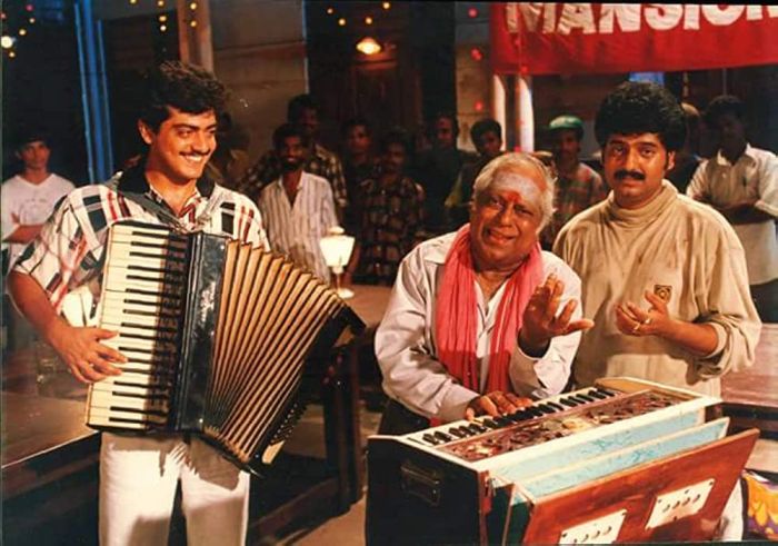 kadhal mannan