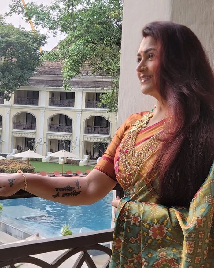 kushboo 2