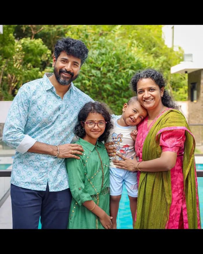 sivakarthikeyan family photos